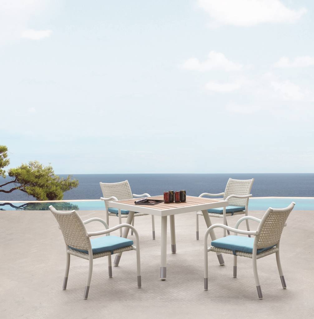Contract outdoor furniture