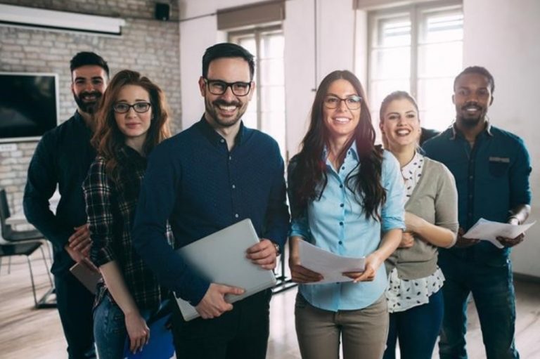 What to Wear: Office Attire Tips for Serious Traders