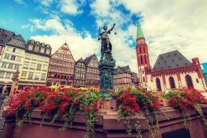 Visit Frankfurt For a Wholesome Holiday