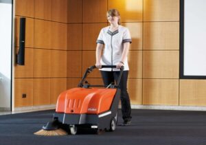 industrial cleaning equipment